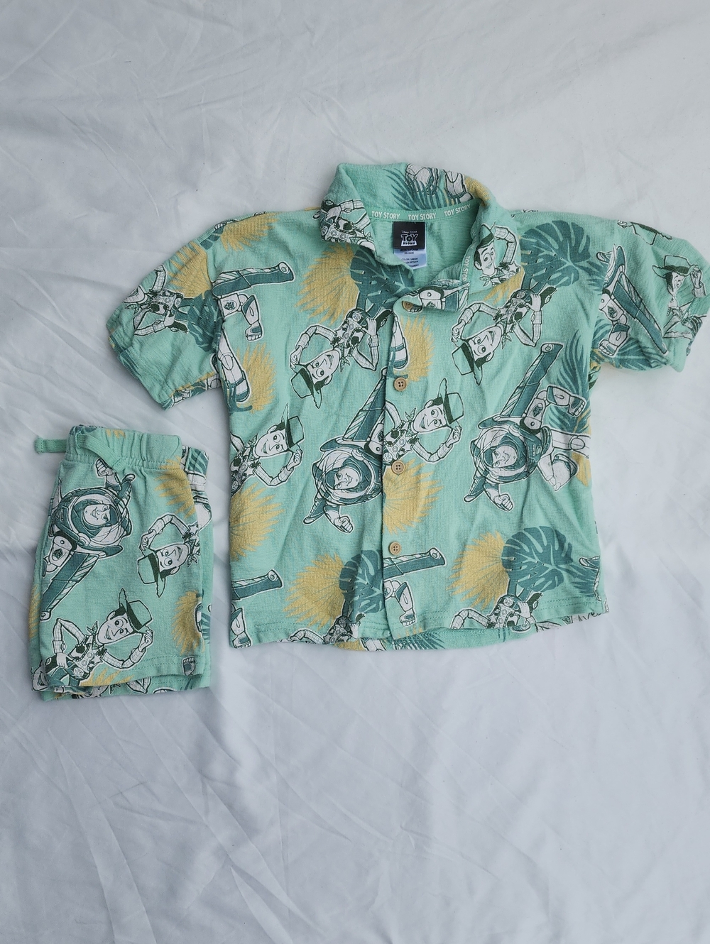 Disney Toy Story Size 5t Green Matching Short Set